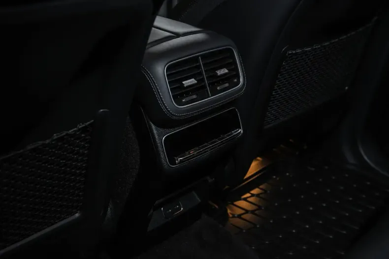 Mercedes-Benz GLE 53 AMG din 2024 cu 40.300 km - oferta MER113894 - foto 46