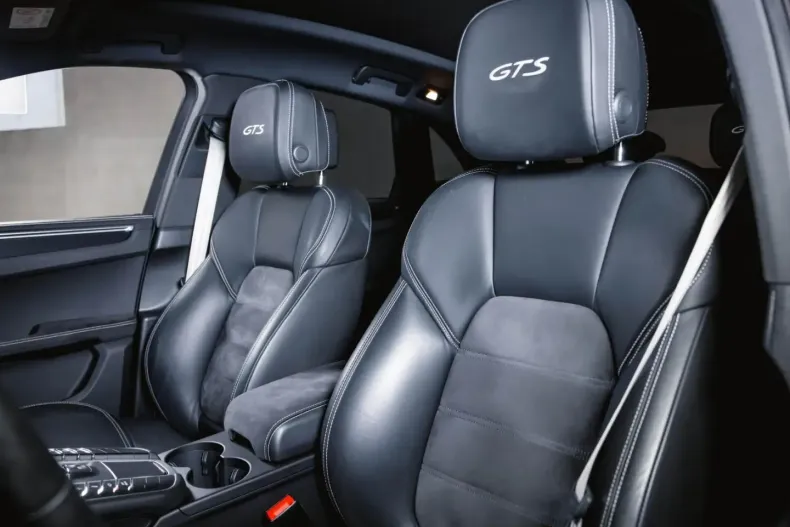 Porsche Macan din 2021 cu 65.500 km - oferta POR113899 - foto 16