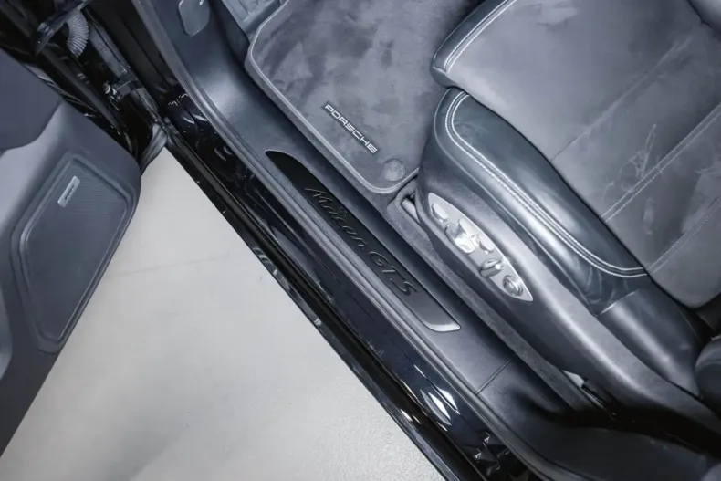 Porsche Macan din 2021 cu 65.500 km - oferta POR113899 - foto 26