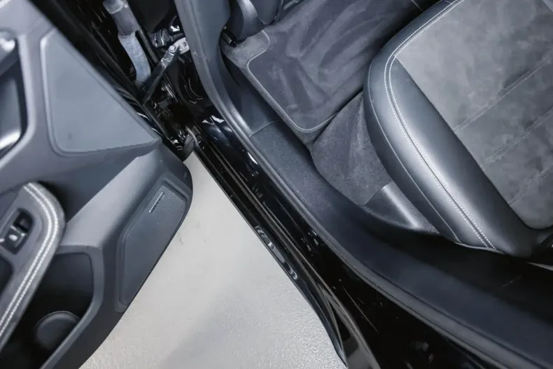 Porsche Macan din 2021 cu 65.500 km - oferta POR113899 - foto 27