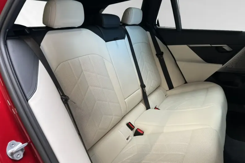 BMW 520 din 2024 cu 22.689 km - oferta BMW113903 - foto 11