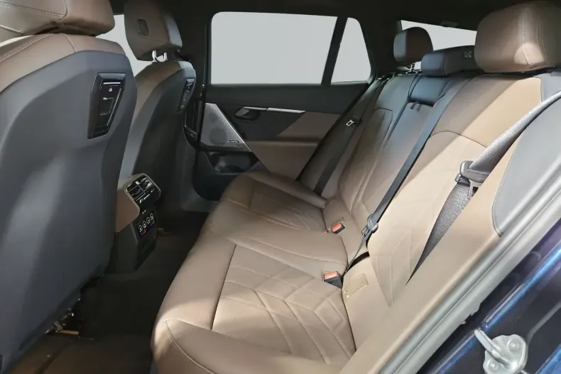 BMW 520 din 2024 cu 18.450 km - oferta BMW113906 - foto 9