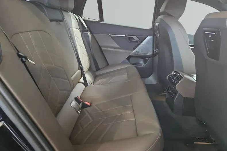 BMW 520 din 2024 cu 18.450 km - oferta BMW113906 - foto 10