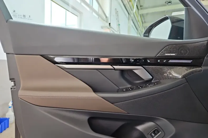 BMW 520 din 2024 cu 18.450 km - oferta BMW113906 - foto 18