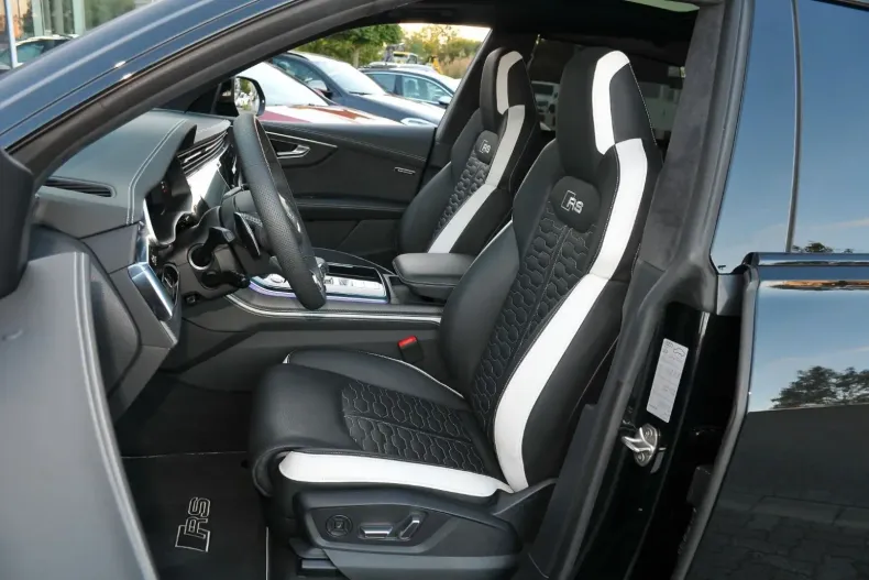 Audi RSQ8 din 2024 cu 12.000 km - oferta AUD113915 - foto 13