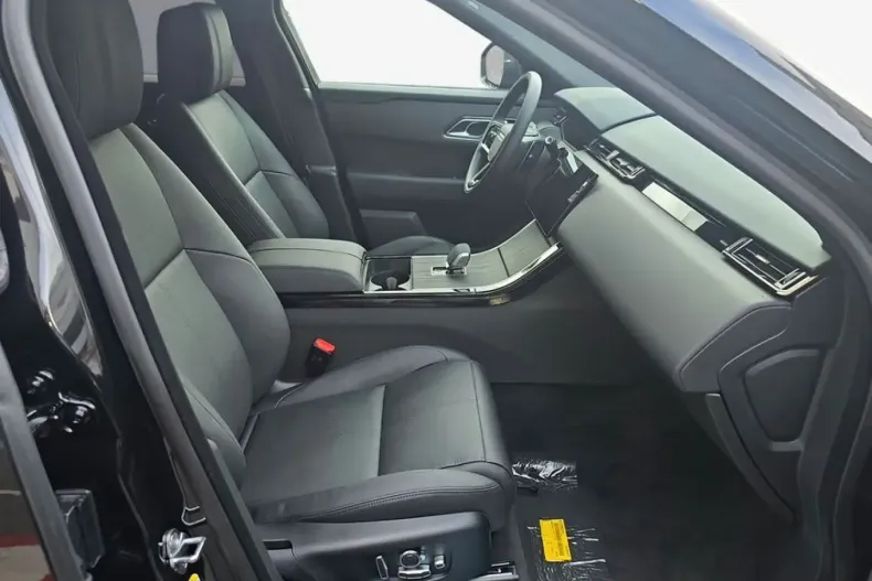 Land Rover Range Rover Velar din 2024 cu 13.821 km - oferta LAN113917 - foto 3