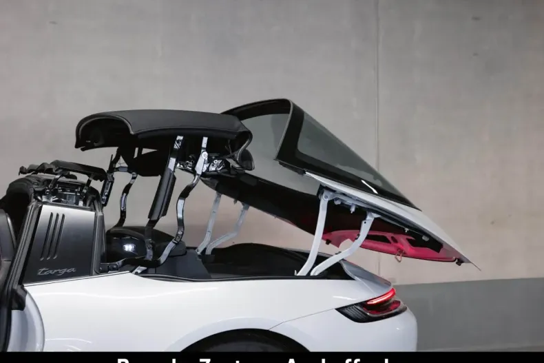 Porsche 992 din 2024 cu 16.500 km - oferta POR113919 - foto 9