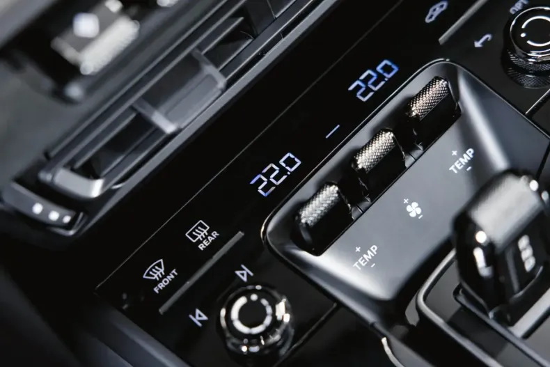 Porsche 992 din 2024 cu 16.500 km - oferta POR113919 - foto 38