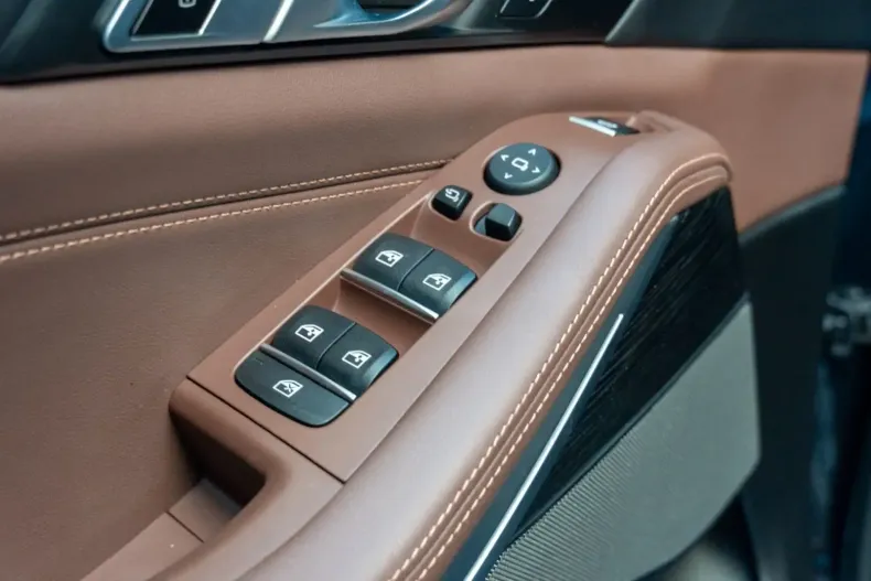 BMW X5 M60 din 2024 cu 29.850 km - oferta BMW113921 - foto 20