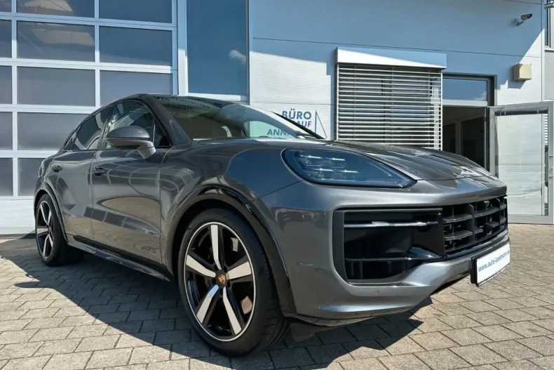 Porsche Cayenne din 2024 cu 15.000 km - oferta POR113929 - foto 1