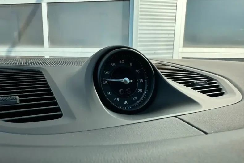 Porsche Cayenne din 2024 cu 15.000 km - oferta POR113929 - foto 15