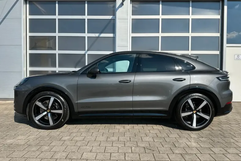 Porsche Cayenne din 2024 cu 15.000 km - oferta POR113929 - foto 29