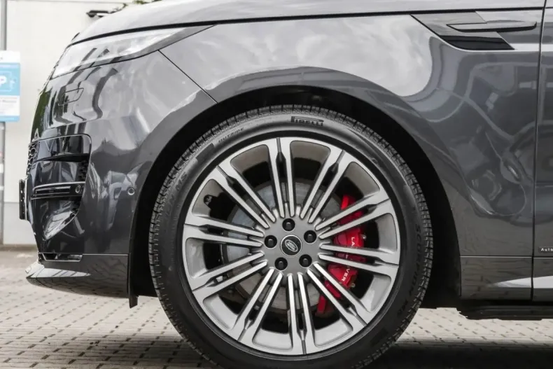 Land Rover Range Rover Sport din 2024 cu 7.600 km - oferta LAN113932 - foto 9