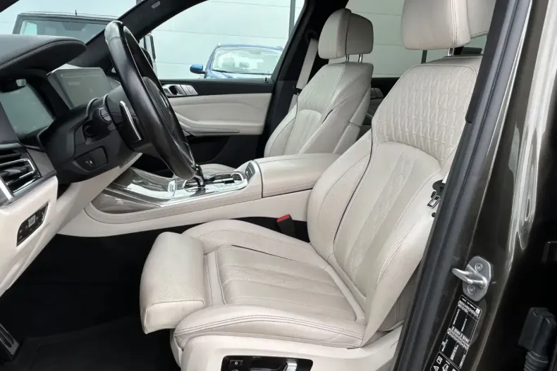 BMW X7 din 2022 cu 35.000 km - oferta BMW113933 - foto 5