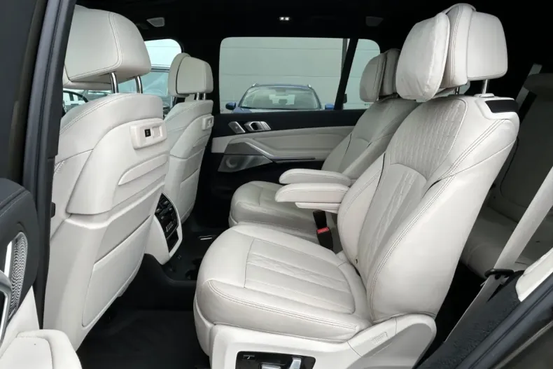 BMW X7 din 2022 cu 35.000 km - oferta BMW113933 - foto 10