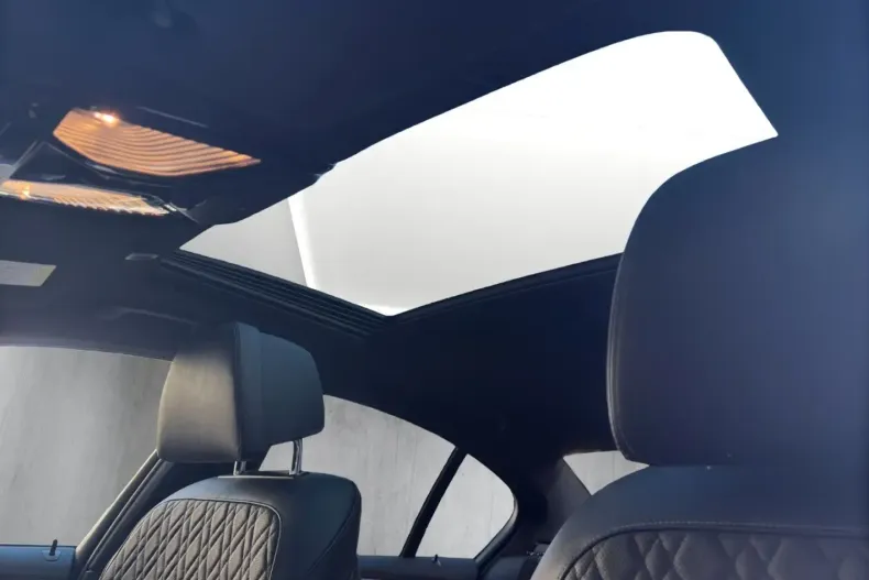 BMW 530 din 2021 cu 53.000 km - oferta BMW113945 - foto 9