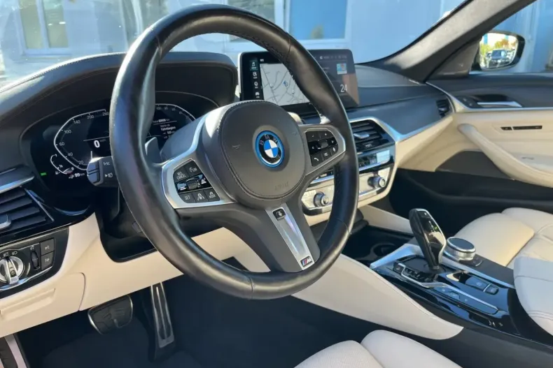 BMW 530 din 2022 cu 69.996 km - oferta BMW113949 - foto 15