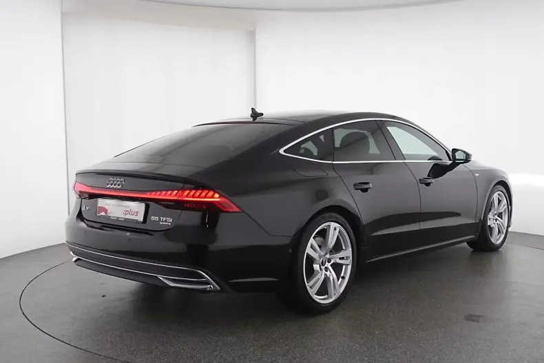 Audi A7 din 2022 cu 89.100 km - oferta AUD113956 - foto 3