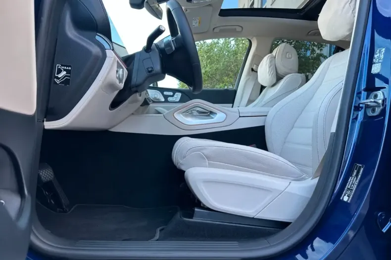 Mercedes-Benz GLE 450 din 2025 cu 2.100 km - oferta MER113963 - foto 6