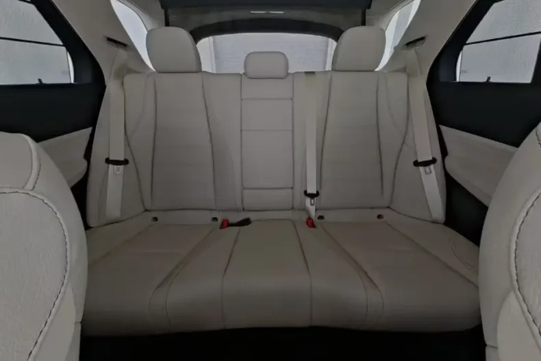 Mercedes-Benz GLE 450 din 2024 cu 8.989 km - oferta MER113964 - foto 7