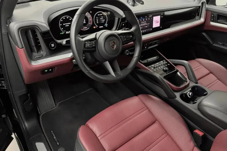 Porsche Cayenne din 2024 cu 32.200 km - oferta POR113970 - foto 8