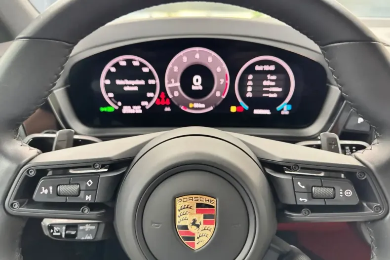 Porsche Cayenne din 2024 cu 32.200 km - oferta POR113970 - foto 19