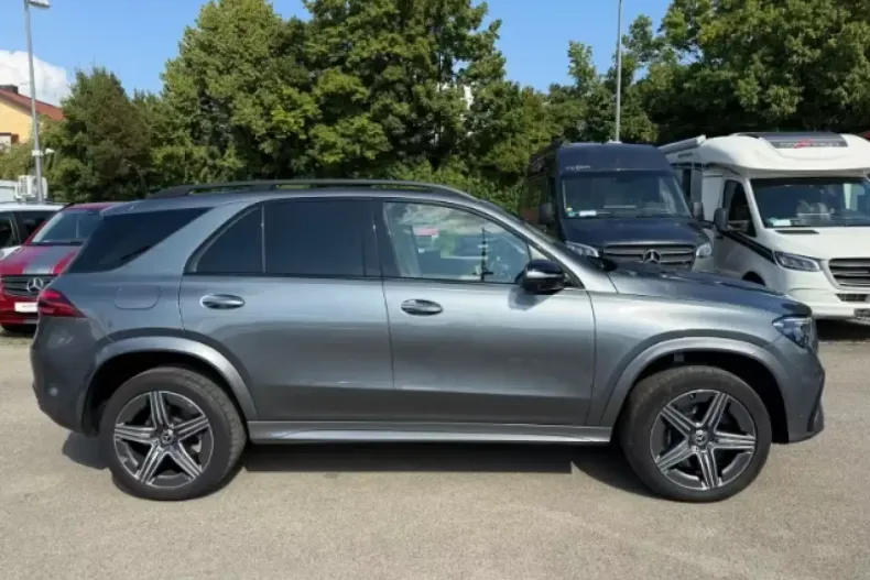 Mercedes-Benz GLE 450 din 2025 cu 26.600 km - oferta MER113971 - foto 3