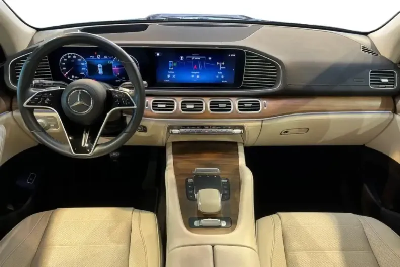 Mercedes-Benz GLE 450 din 2024 cu 18.044 km - oferta MER113975 - foto 4