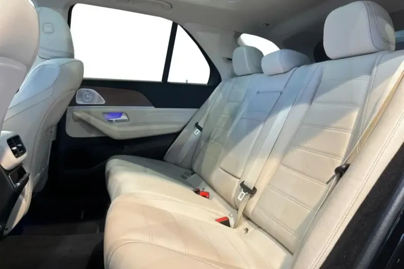 Mercedes-Benz GLE 450 din 2024 cu 18.044 km - oferta MER113975 - foto 11