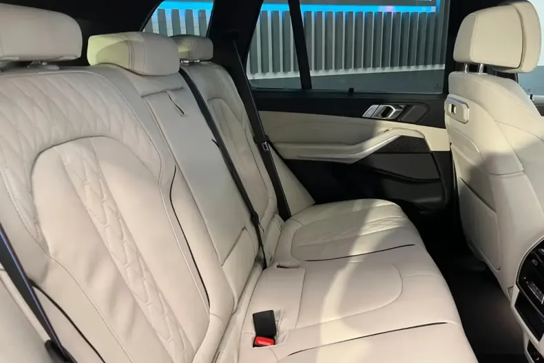 BMW X5 din 2024 cu 13.000 km - oferta BMW113981 - foto 9