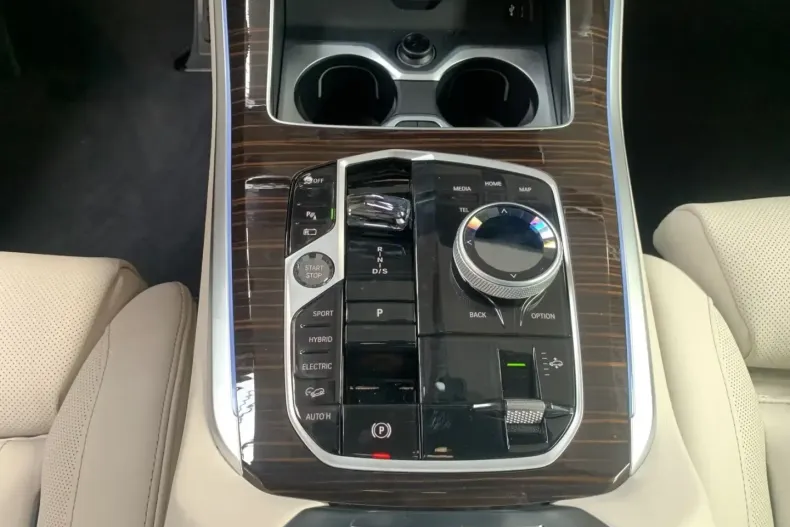 BMW X5 din 2025 cu 5.240 km - oferta BMW113982 - foto 10