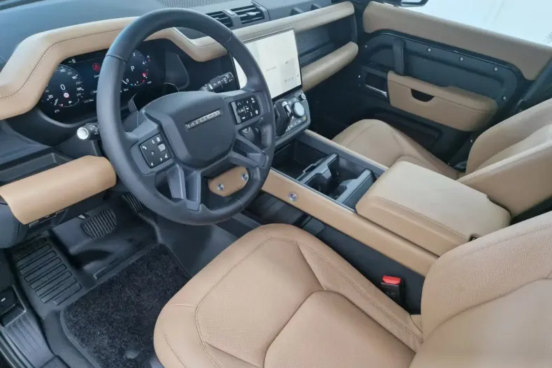Land Rover Defender din 2025 cu 50 km - oferta LAN113987 - foto 11