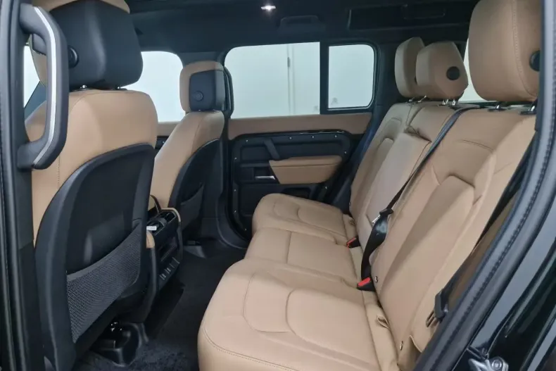 Land Rover Defender din 2025 cu 50 km - oferta LAN113987 - foto 20