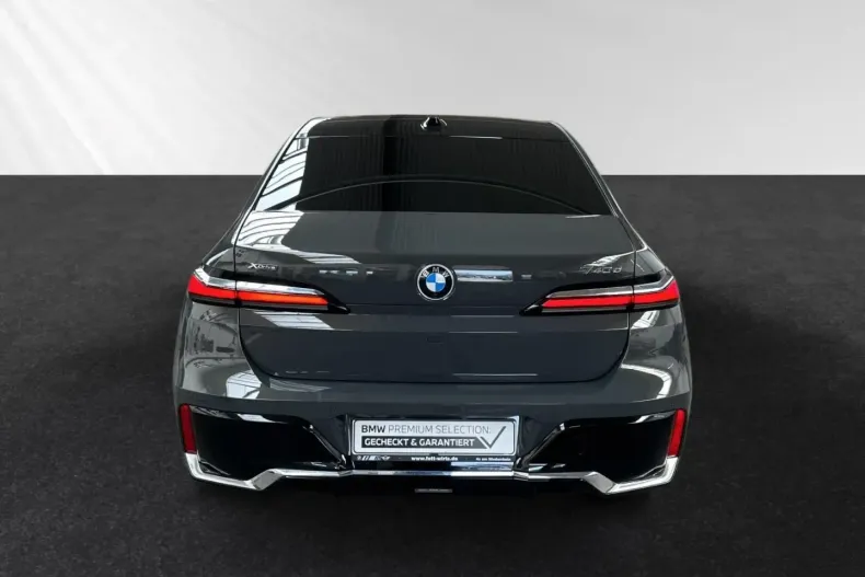 BMW 740 din 2024 cu 14.300 km - oferta BMW113993 - foto 7