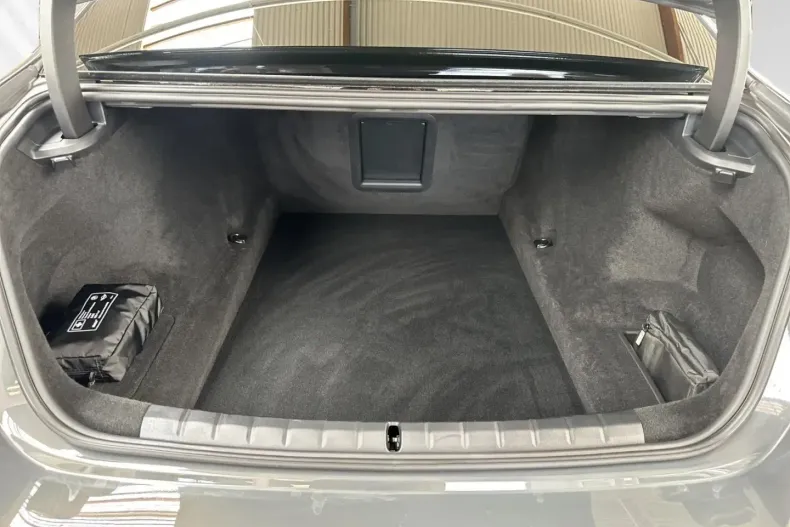 BMW 740 din 2024 cu 14.300 km - oferta BMW113993 - foto 15