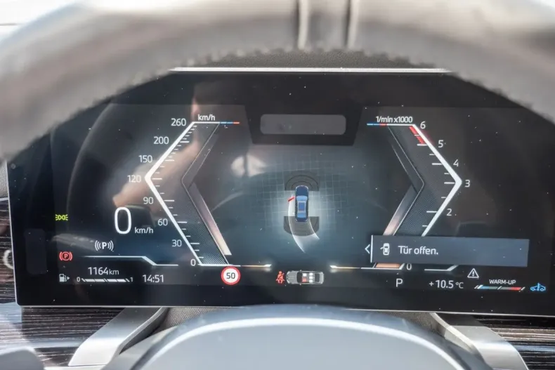 BMW 740 din 2024 cu 24.216 km - oferta BMW113996 - foto 20