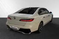 BMW 740 din 2024 cu 25.876 km - oferta BMW114000 - foto 3