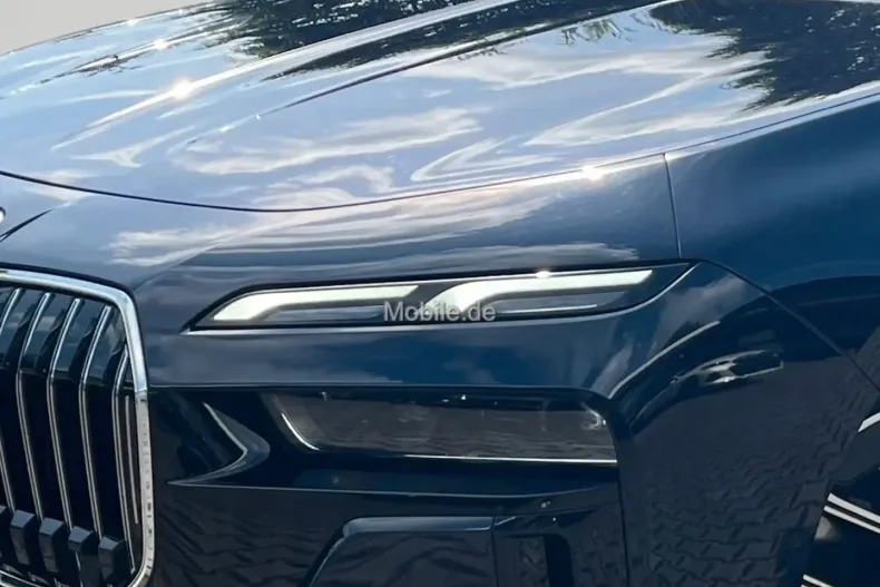 BMW 740 din 2024 cu 22.309 km - oferta BMW114005 - foto 7