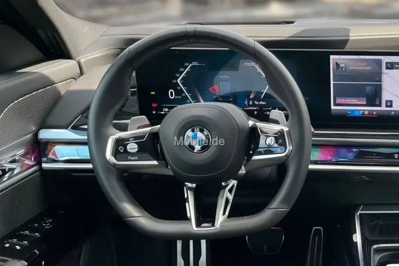 BMW 740 din 2024 cu 22.309 km - oferta BMW114005 - foto 12