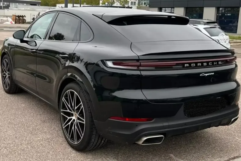 Porsche Cayenne din 2025 cu 5.970 km - oferta POR114010 - foto 7