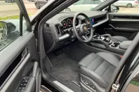 Porsche Cayenne din 2025 cu 5.970 km - oferta POR114010 - foto 9