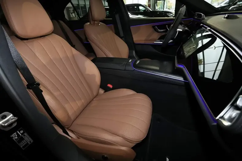 Mercedes-Benz E 220 din 2025 cu 10.000 km - oferta MER114025 - foto 9