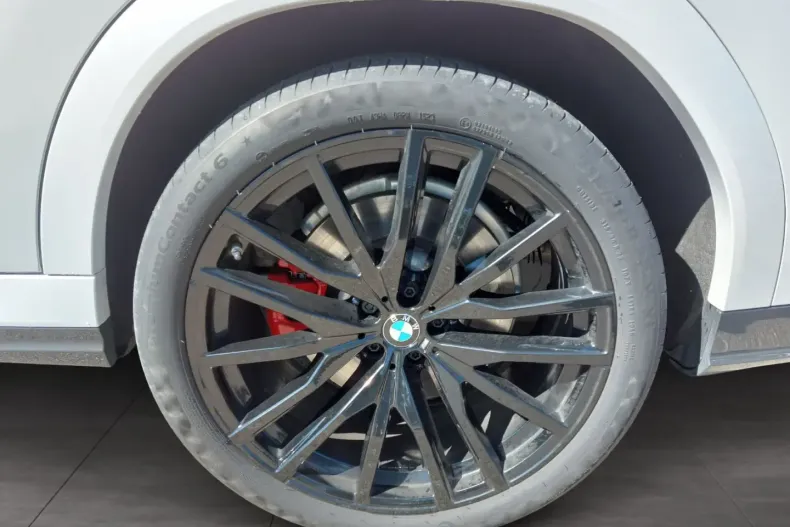 BMW X6 din 2022 cu 75.568 km - oferta BMW114032 - foto 12