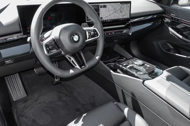 BMW 520 din 2025 cu 0 km - oferta BMW114046 - foto 6