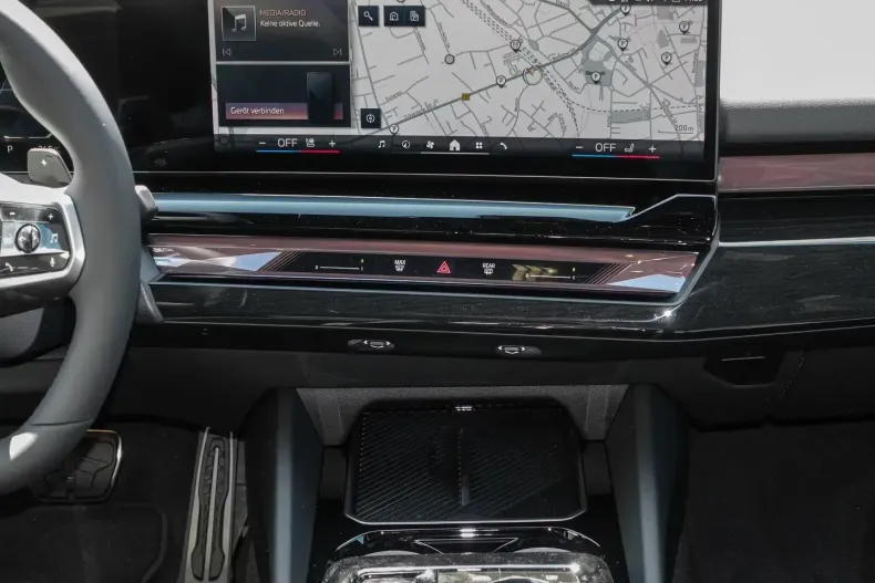 BMW 520 din 2025 cu 0 km - oferta BMW114046 - foto 8