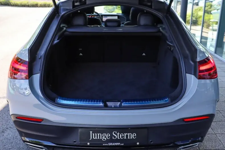 Mercedes-Benz GLE 300 din 2024 cu 4.350 km - oferta MER114057 - foto 5