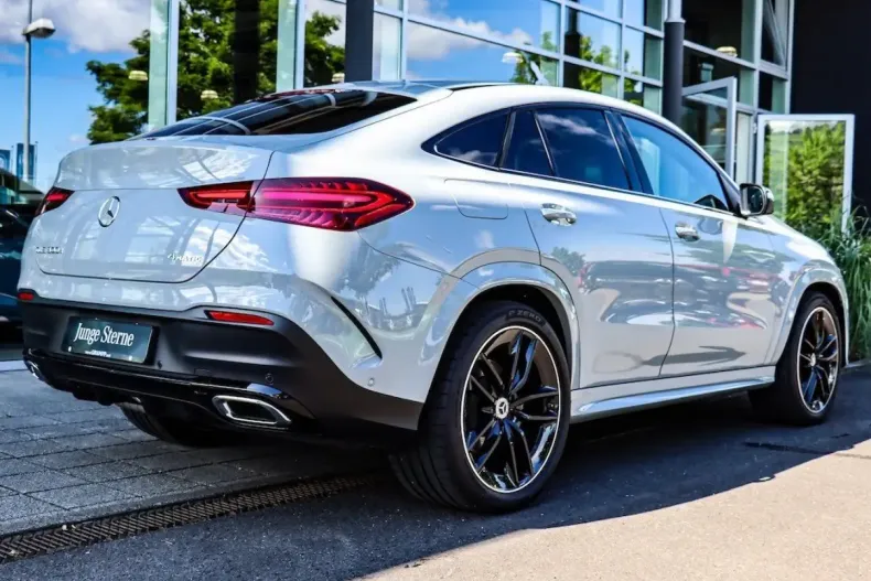 Mercedes-Benz GLE 300 din 2024 cu 4.350 km - oferta MER114057 - foto 9