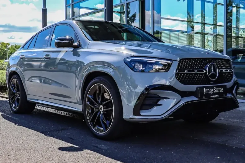Mercedes-Benz GLE 300 din 2024 cu 4.350 km - oferta MER114057 - foto 11
