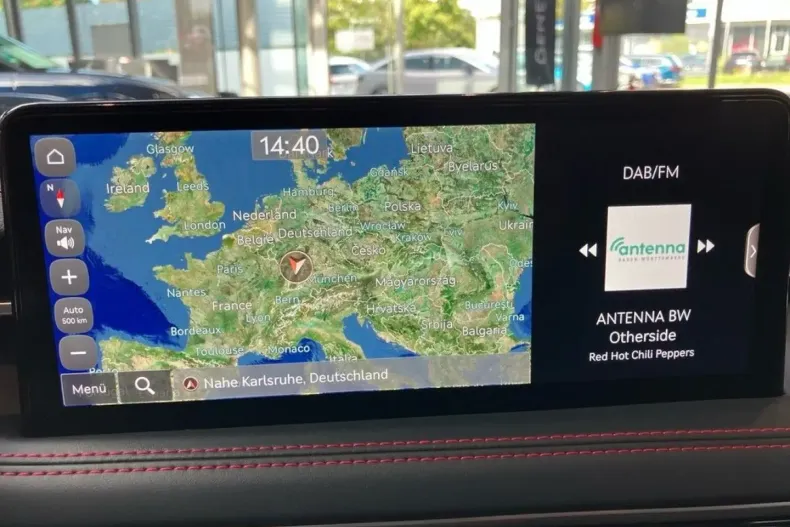 Genesis G70 din 2024 cu 10.200 km - oferta GEN114070 - foto 17