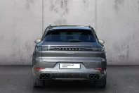 Porsche Cayenne din 2024 cu 9.610 km - oferta POR114085 - foto 8